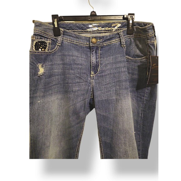 Seven7 Luxe Embellished Cowgirl Capri Jeans Size 16 NWTs - Picture 2 of 9